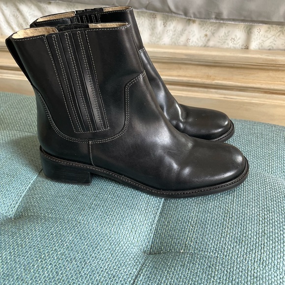 ll bean boots size 8 and free Anne Klein shoes - Picture 4 of 12